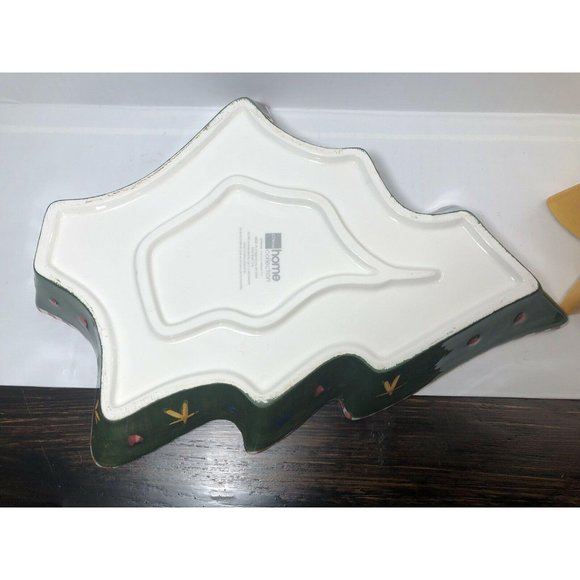 Santa’s Helper 2 pieces Chip And Dip Dish Christmas Tree Shape, EUC - Picture 5 of 7